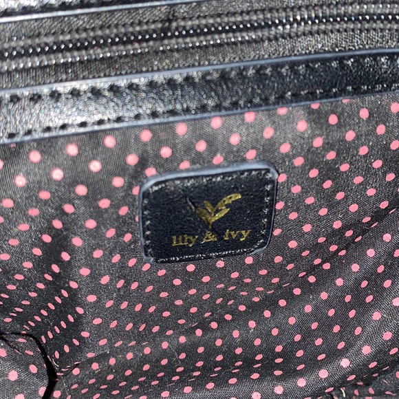 Cute purse! - Picture 7 of 7